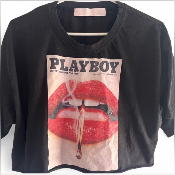 Playboy Black Lips Cropped T-Shirt oversized by Missguided - Picture 2 of 5